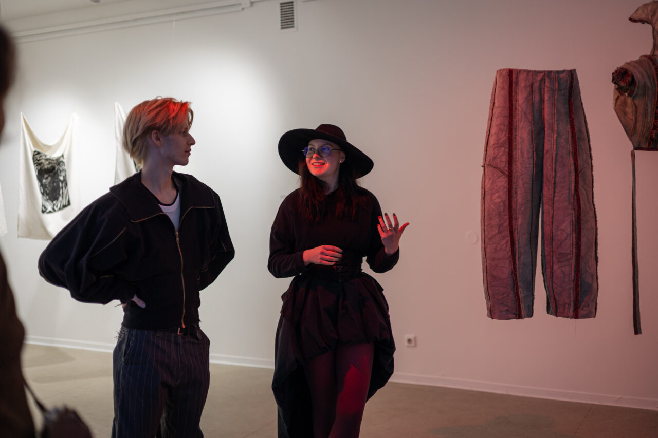 Upřímně rozesmát srdce II